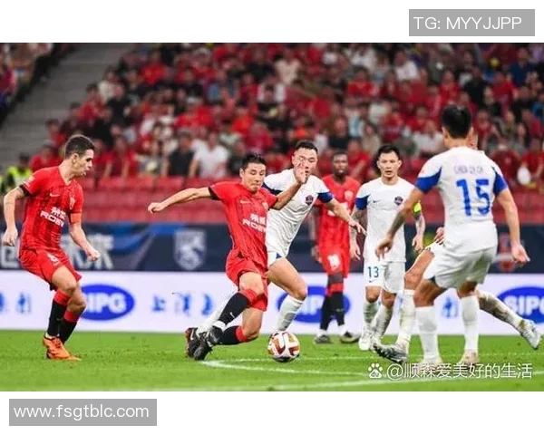 上海羽毛球队以98分稳居大师赛积分榜首位展现强劲实力